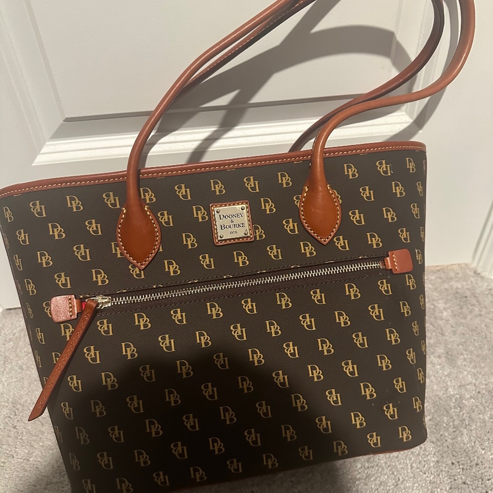 Dooney & Bourke Greta Tote - Picture 1 of 2